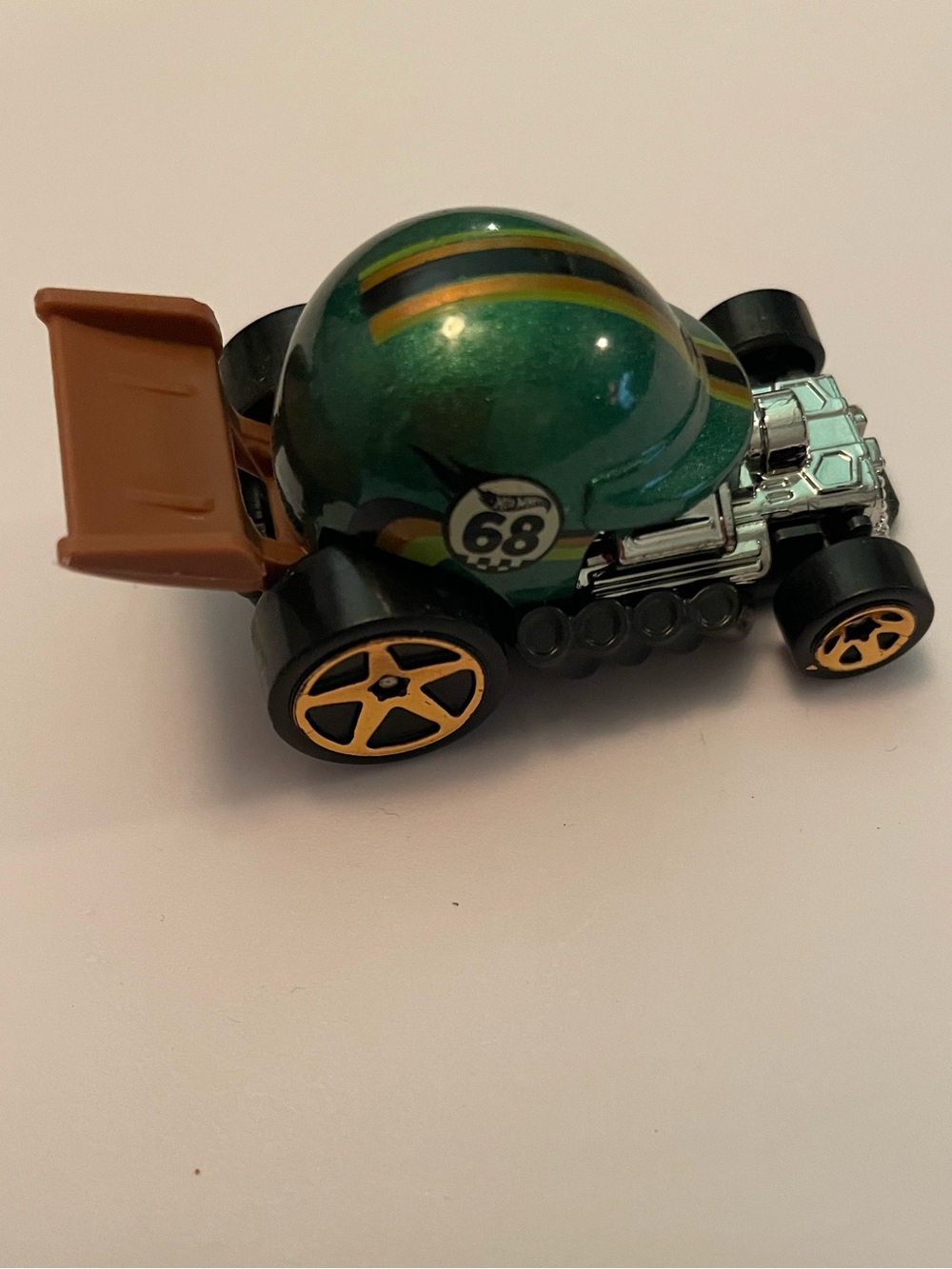 2021 Hot Wheels Head Gasket GRX44 1:64 Diecast Toy Race Car